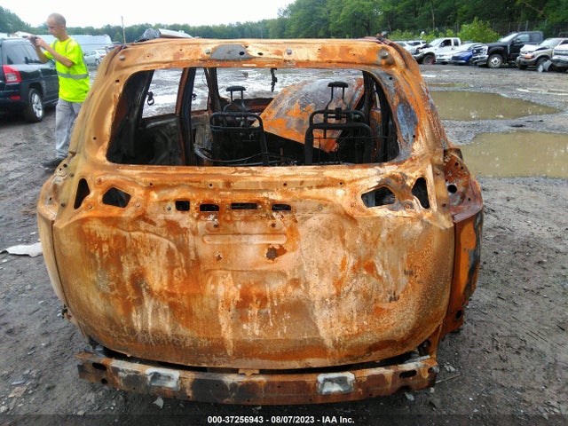Toyota Rav4 Xle 2014 JTMWFREV5EJ011322 Image 15