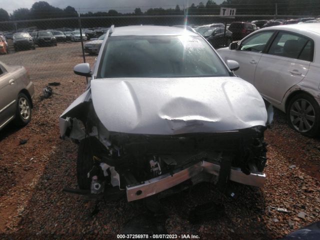 KNDCB3LC9K5352207 KIA NIRO LX
