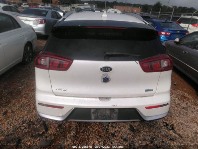 KNDCB3LC9K5352207 KIA NIRO LX