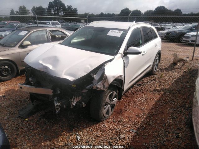 KNDCB3LC9K5352207 KIA NIRO LX