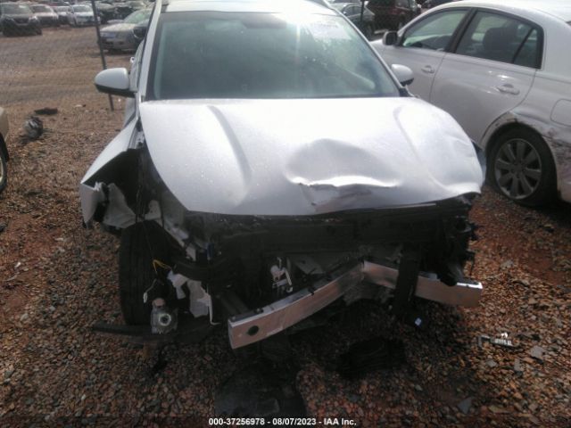 KNDCB3LC9K5352207 KIA NIRO LX