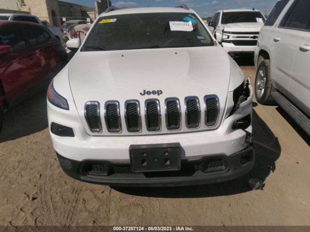 1C4PJLLB3JD518656 Jeep Cherokee Latitude Plus