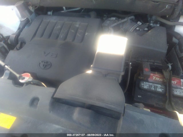 Toyota Highlander Le 2016 5TDBKRFH8GS305080 Image 17
