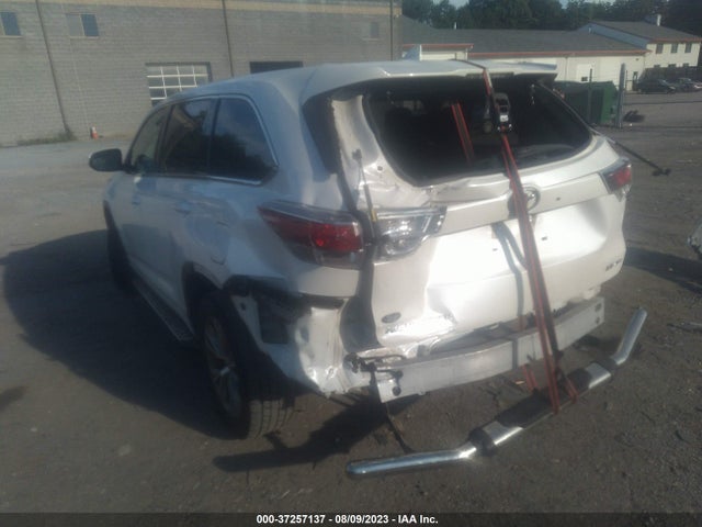 Toyota Highlander Le 2016 5TDBKRFH8GS305080 Image 10