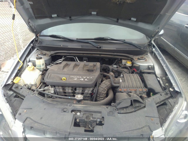 1C3CCBBB1EN119883 Chrysler 200 Touring