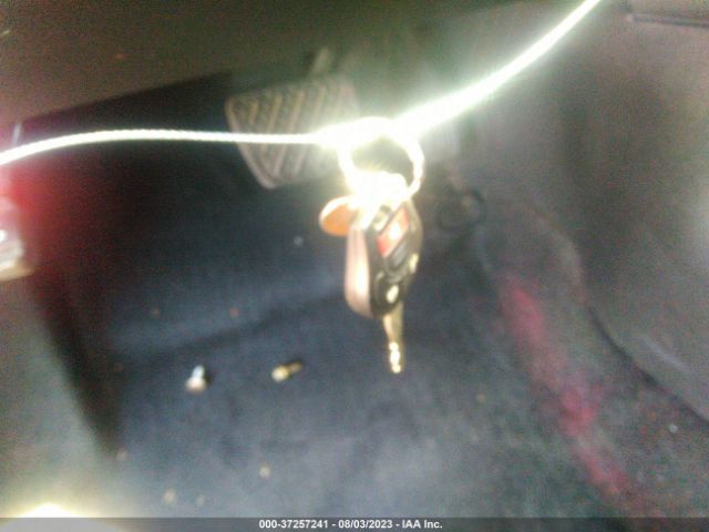 JN8AS5MT6FW660182 Nissan Rogue Select S