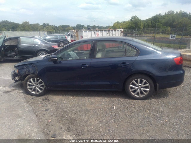 2012 VOLKSWAGEN JETTA SEDAN SE W/CONVENIENCE PZEV VIN: 3VWDP7AJ1CM369431