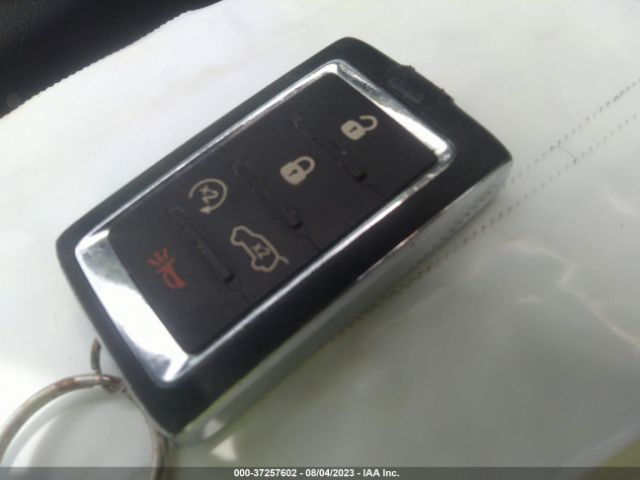 1C4RJKDGXN8528256 Jeep Grand Cherokee L Overland