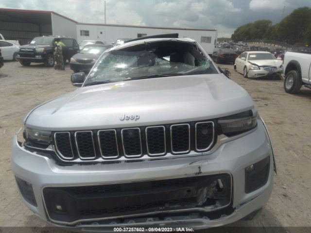 1C4RJKDGXN8528256 Jeep Grand Cherokee L Overland