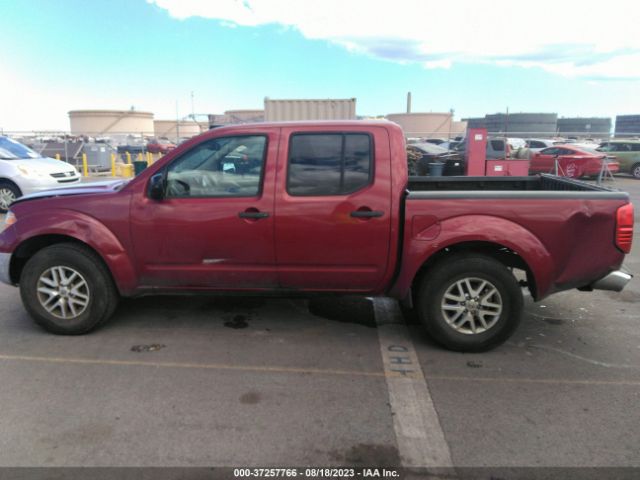 1N6AD0ER0JN709013 Nissan Frontier Sv
