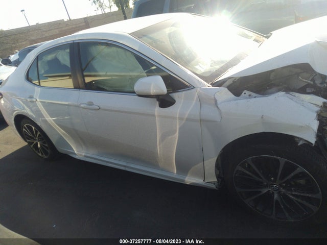 Toyota CAMRY SE 2018 JTNB11HK9J3049825 Image 5