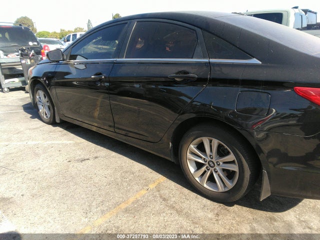 2013 HYUNDAI SONATA GLS PZEV VIN: 5NPEB4AC4DH655612