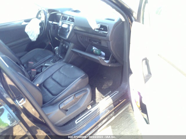 3VV5B7AX6JM002985 Volkswagen Tiguan Sel Premium