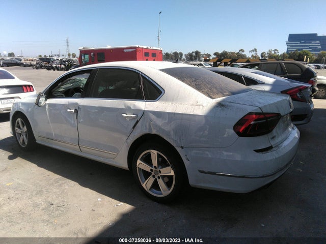 1VWAT7A38HC018525 Volkswagen Passat 1.8t S