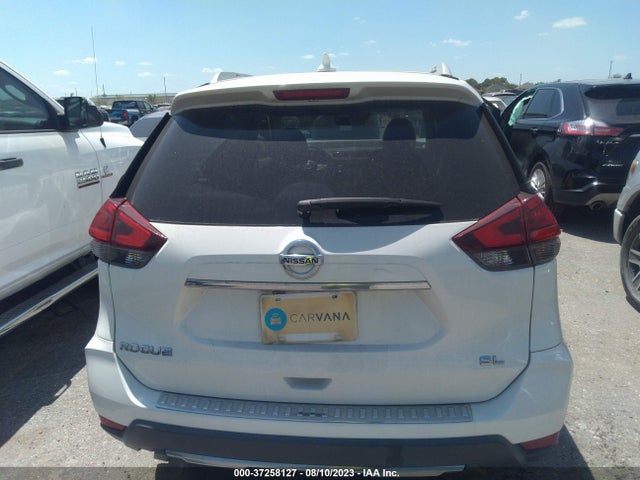 2017 NISSAN ROGUE SL VIN: 5N1AT2MT5HC747272