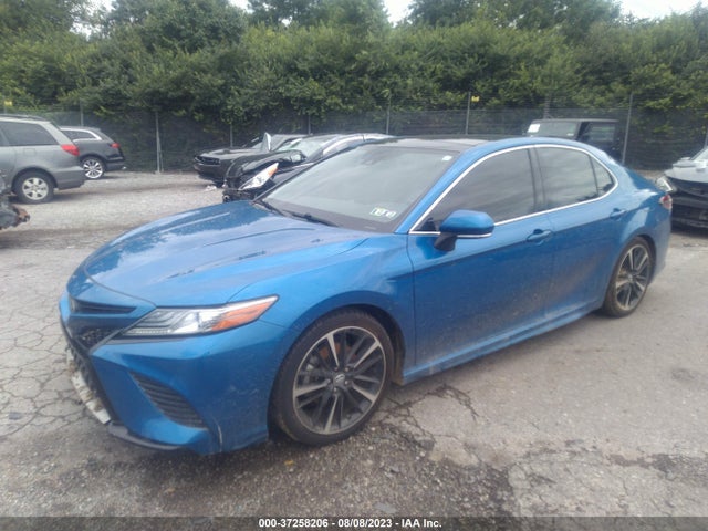 Toyota CAMRY XSE 2019 4T1B61HK8KU286545 Image 2