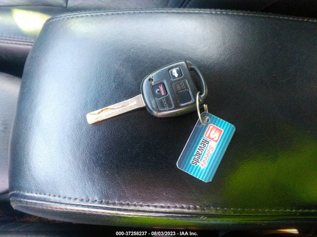 2004 LEXUS ES 330 VIN: JTHBA30G745050258
