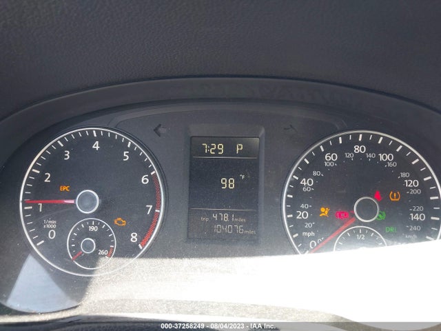 1VWAS7A3XFC007168 Volkswagen Passat 1.8t Wolfsburg Ed