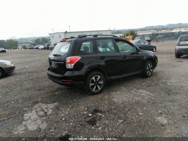 JF2SJABCXJH427922 Subaru Forester