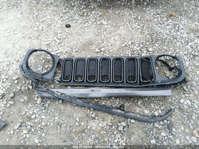 ZACCJABB0JPH34521 Jeep Renegade Altitude
