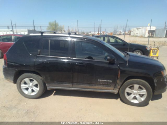 1C4NJCBA7GD641790 Jeep Compass Sport