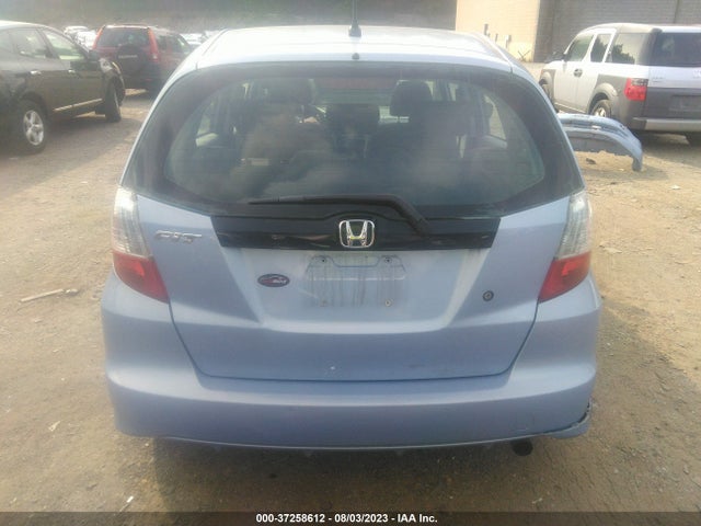 2010 HONDA FIT VIN: JHMGE8H26AC019946