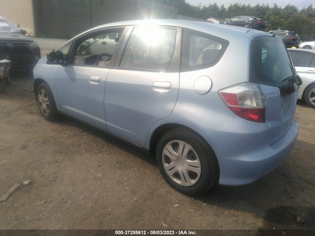 2010 HONDA FIT VIN: JHMGE8H26AC019946