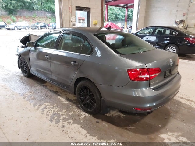 3VWD17AJXFM321951 Volkswagen Jetta Sedan 1.8t Se W/connectivity