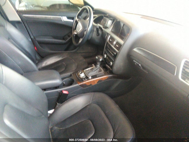 WAUAFAFL4FN025339 Audi A4 PREMIUM