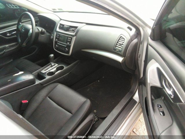 1N4AL3AP5GN361610 Nissan Altima 2.5 Sr