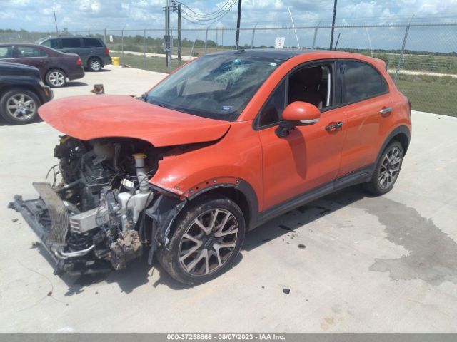 ZFBCFXET8GP387716 Fiat 500x Trekking Plus