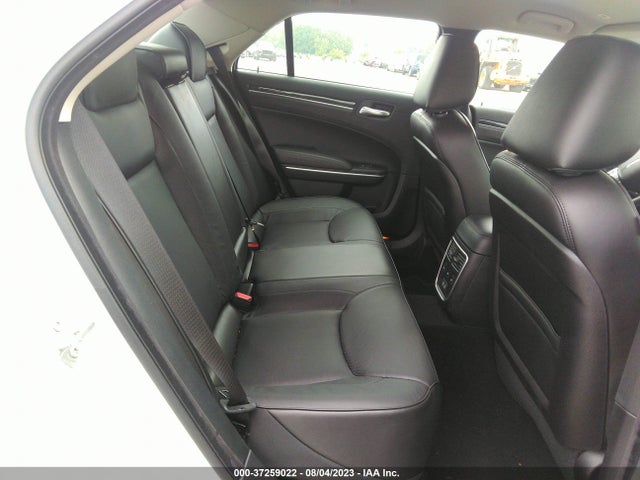 2023 Chrysler 300, VIN: 2C3CCASG9PH557925