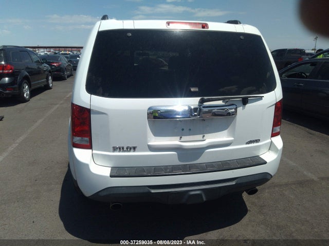 2014 HONDA PILOT EX VIN: 5FNYF4H40EB036215