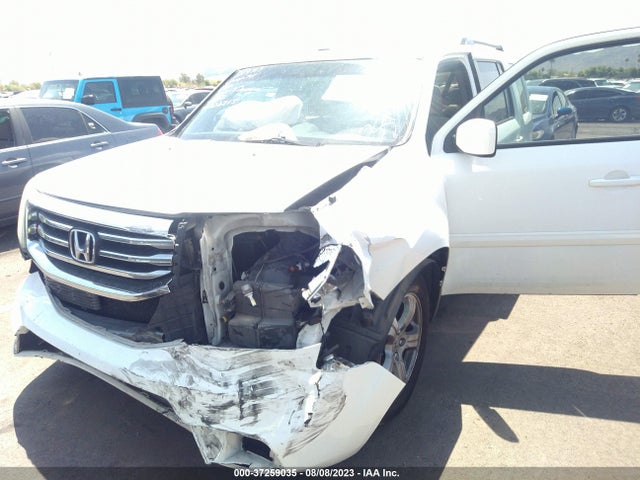 2014 HONDA PILOT EX VIN: 5FNYF4H40EB036215