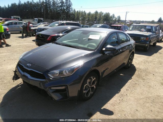 3KPF24AD1LE174877 KIA Forte Lxs