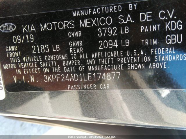 3KPF24AD1LE174877 KIA Forte Lxs