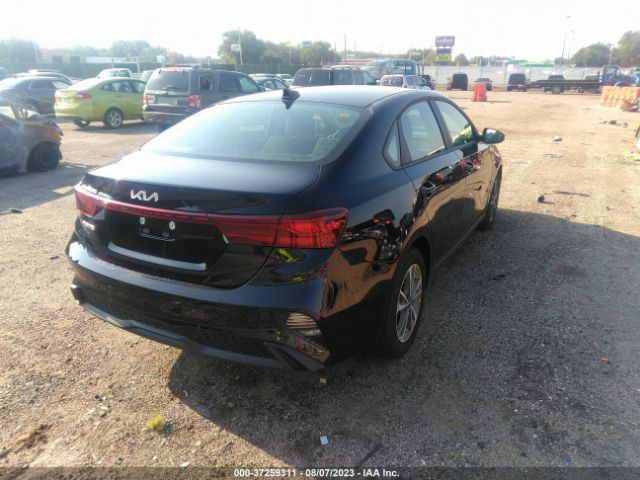 3KPF24AD3PE647281 KIA Forte Lxs