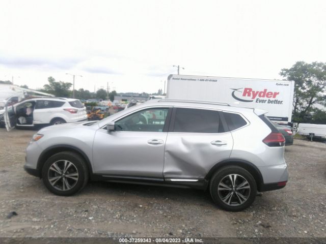 5N1AT2MV5JC780733 Nissan Rogue Sl