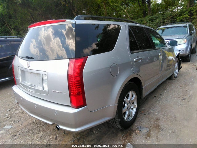 2007 CADILLAC SRX VIN: 1GYEE637270158928