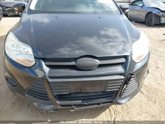 1FADP3F26EL321074 Ford FOCUS SE