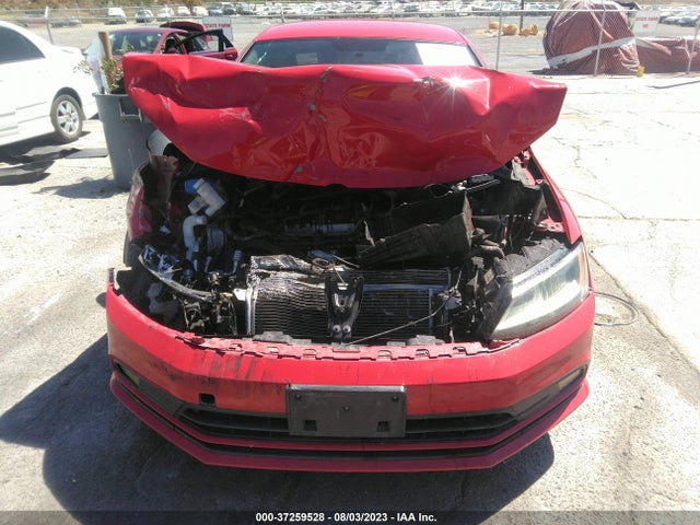 3VWD17AJ1GM269465 Volkswagen Jetta Sedan 1.8t Sport
