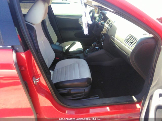 3VWD17AJ1GM269465 Volkswagen Jetta Sedan 1.8t Sport