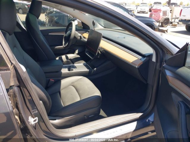 5YJ3E1EAXPF547682 Tesla MODEL 3