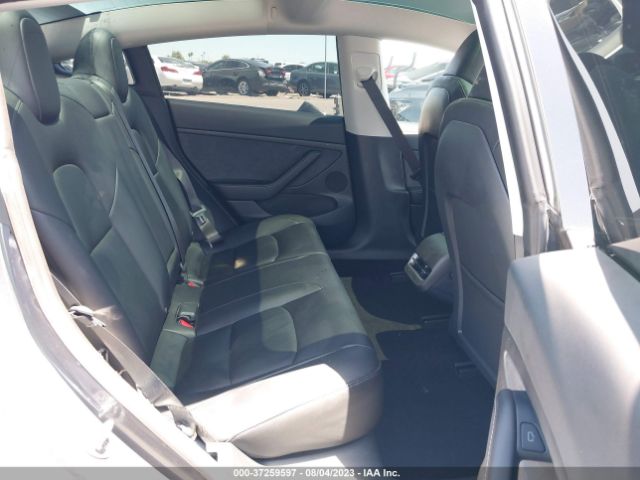 5YJ3E1EAXPF547682 Tesla MODEL 3