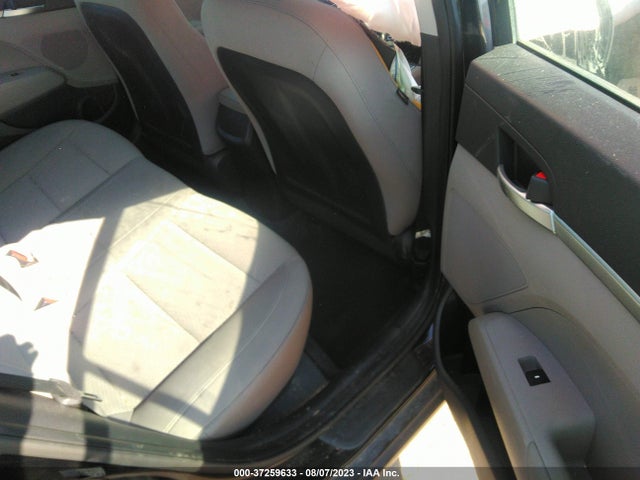 Hyundai ELANTRA SE 2019 KMHD74LF8KU887813 Image 8