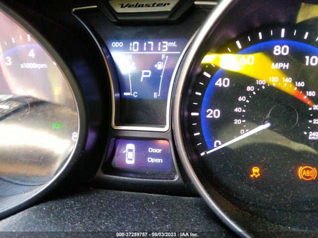 2013 HYUNDAI VELOSTER TURBO W/BLACK INT VIN: KMHTC6AE7DU095877