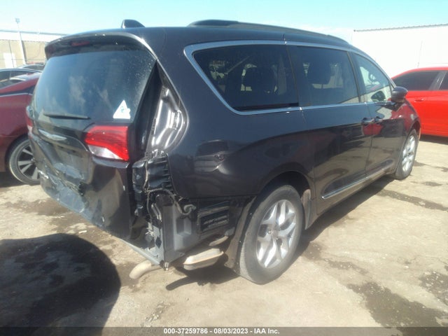 2C4RC1BG4HR768144 Chrysler Pacifica Touring-l