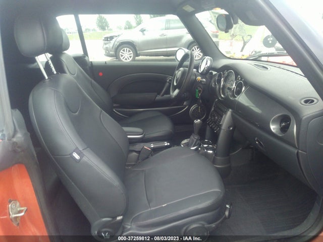 2006 MINI COOPER WMWRF33586TG16115 Photo 4
