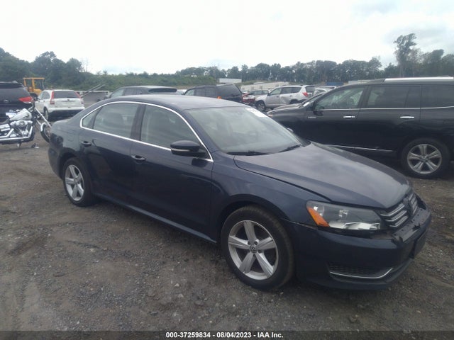2013 VOLKSWAGEN PASSAT SE VIN: 1VWBP7A30DC054034