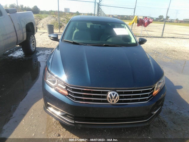 1VWLA7A39KC012500 Volkswagen Passat 2.0t Wolfsburg Edition